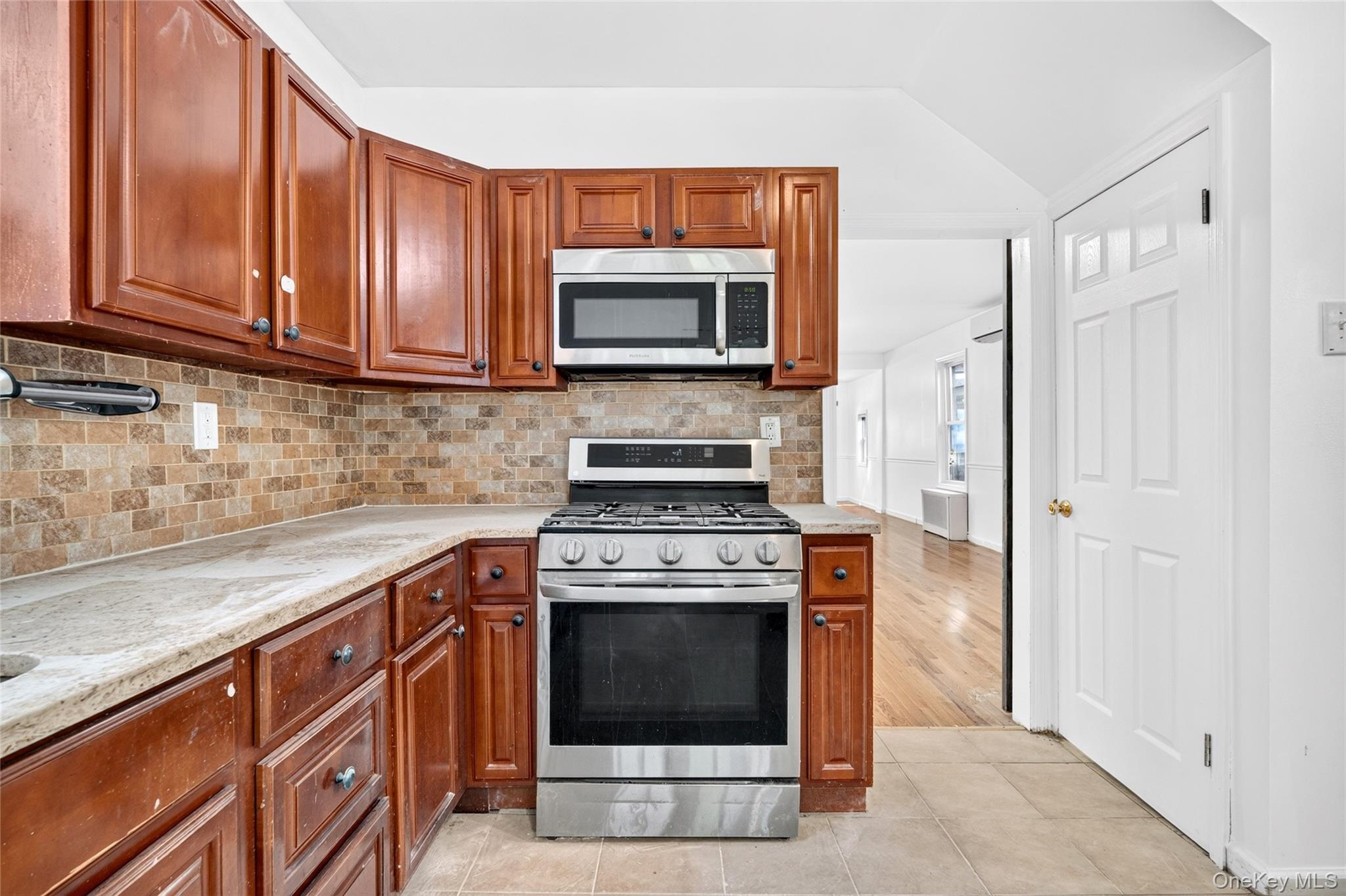 Single Family Randall Avenue Bronx, NY 10473, MLS-1047589-24