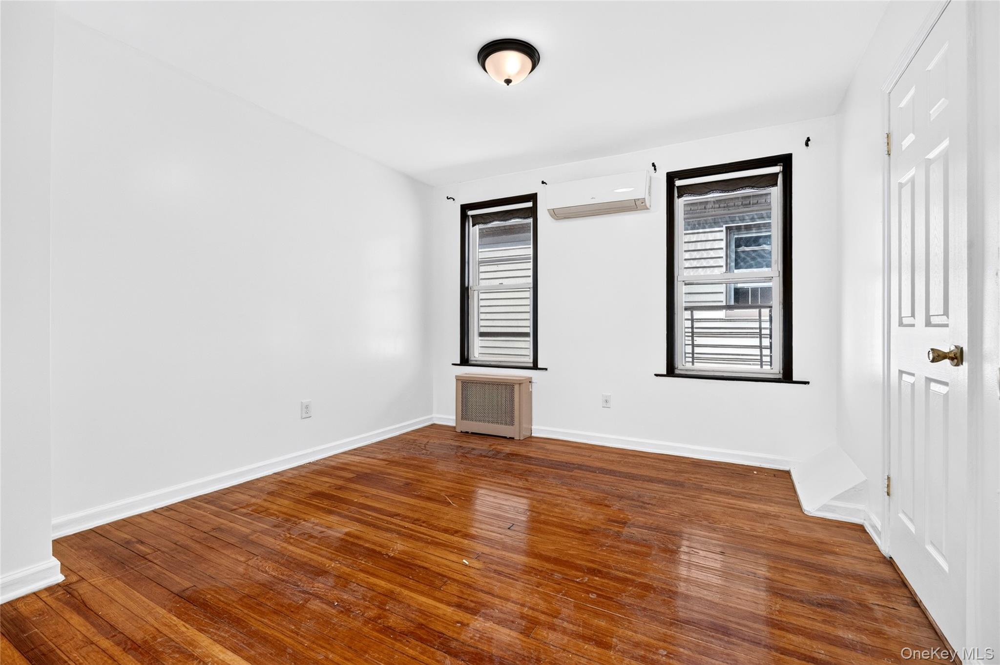 Single Family Randall Avenue Bronx, NY 10473, MLS-1047589-35