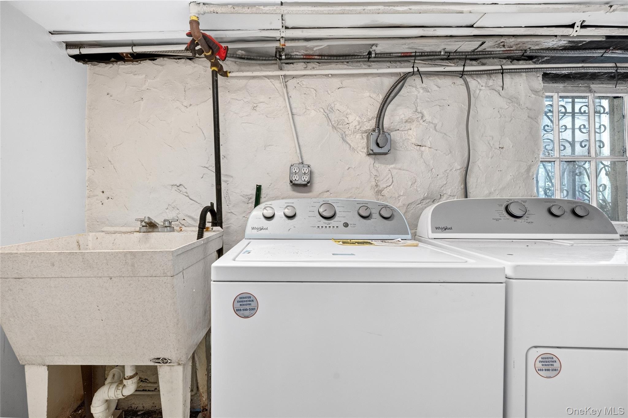 Single Family Randall Avenue Bronx, NY 10473, MLS-1047589-47
