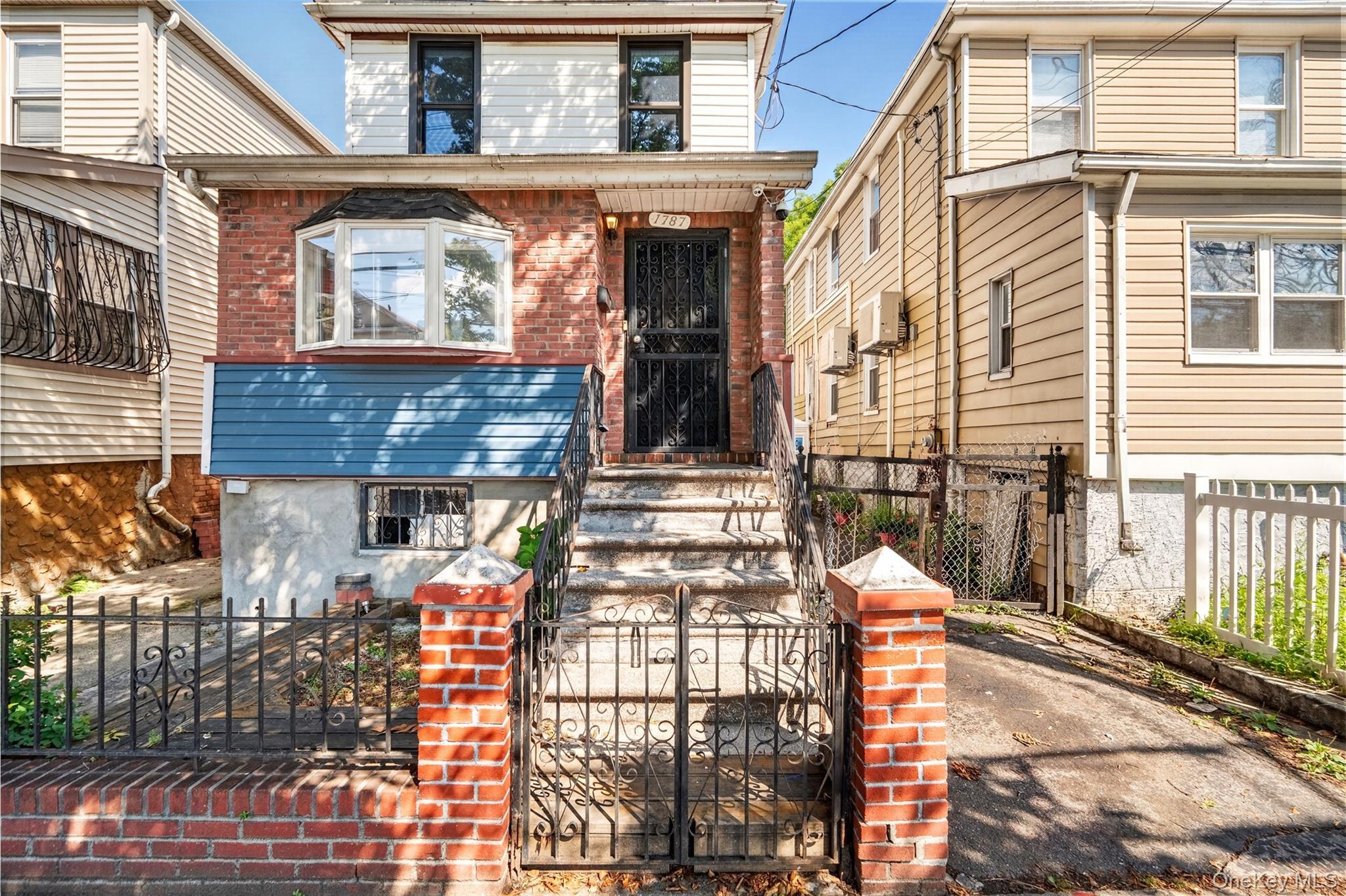 Single Family Randall Avenue Bronx, NY 10473, MLS-1047589-6