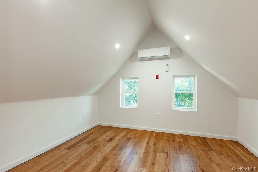 Single Family 89th Avenue  Queens, NY 11418, MLS-1047590-14