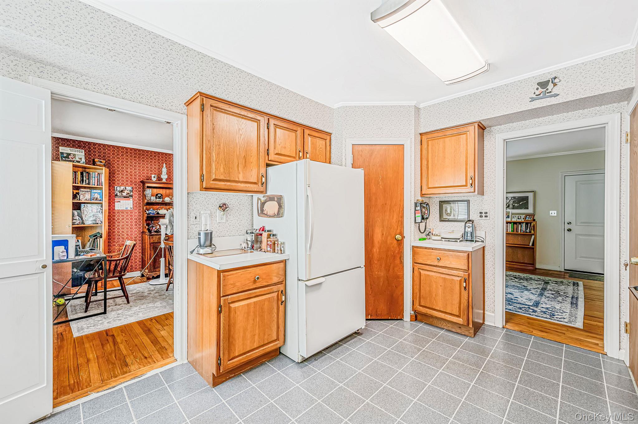 Single Family Mill Lane Suffolk County, NY 11743, MLS-1047592-15