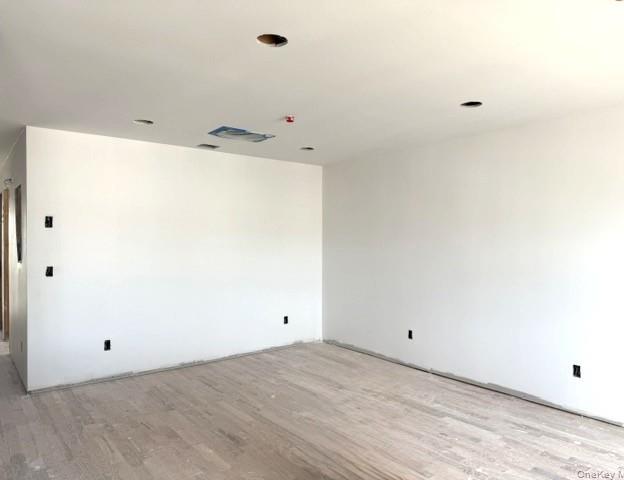 Single Family Dunton Court  Queens, NY 11414, MLS-1047593-15