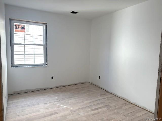 Single Family Dunton Court  Queens, NY 11414, MLS-1047593-6