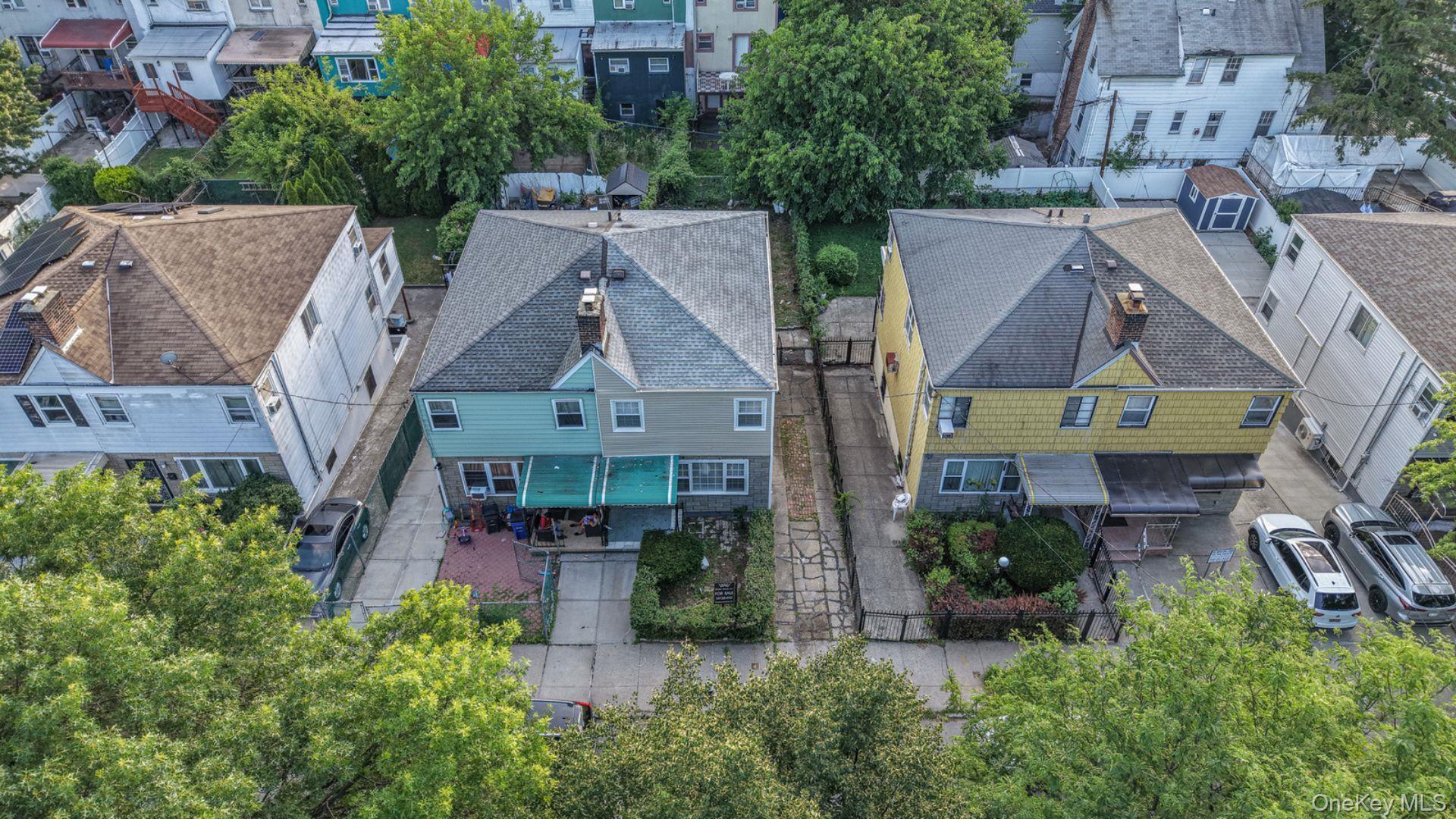 Single Family Grace Avenue Bronx, NY 10466, MLS-1047620-26