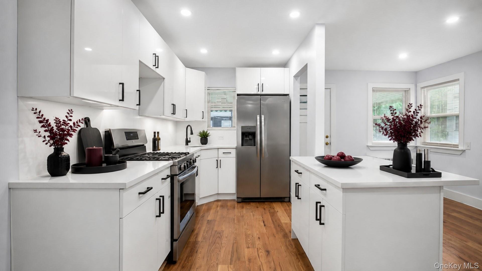 Single Family Grace Avenue Bronx, NY 10466, MLS-1047620-3