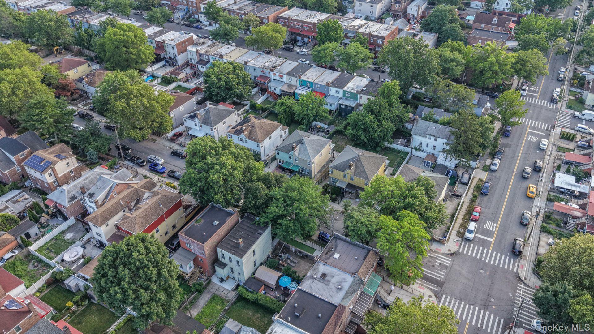 Single Family Grace Avenue  Bronx, NY 10466, MLS-1047620-31
