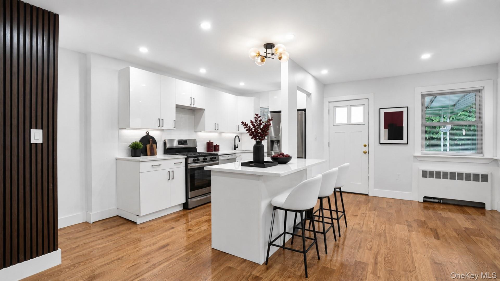 Single Family Grace Avenue Bronx, NY 10466, MLS-1047620-4
