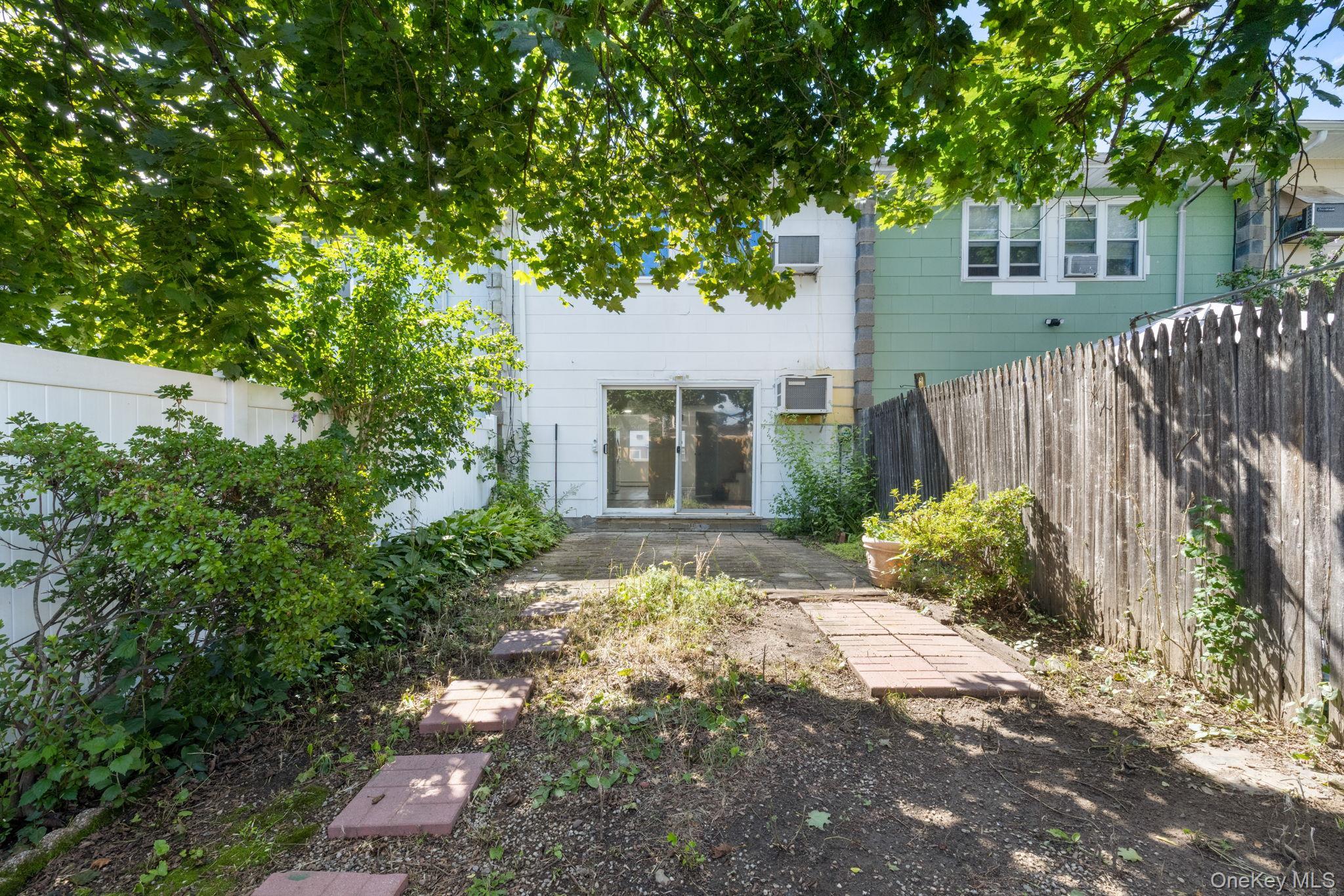 Single Family Kennedy Drive Rockland County, NY 10993, MLS-1047630-25