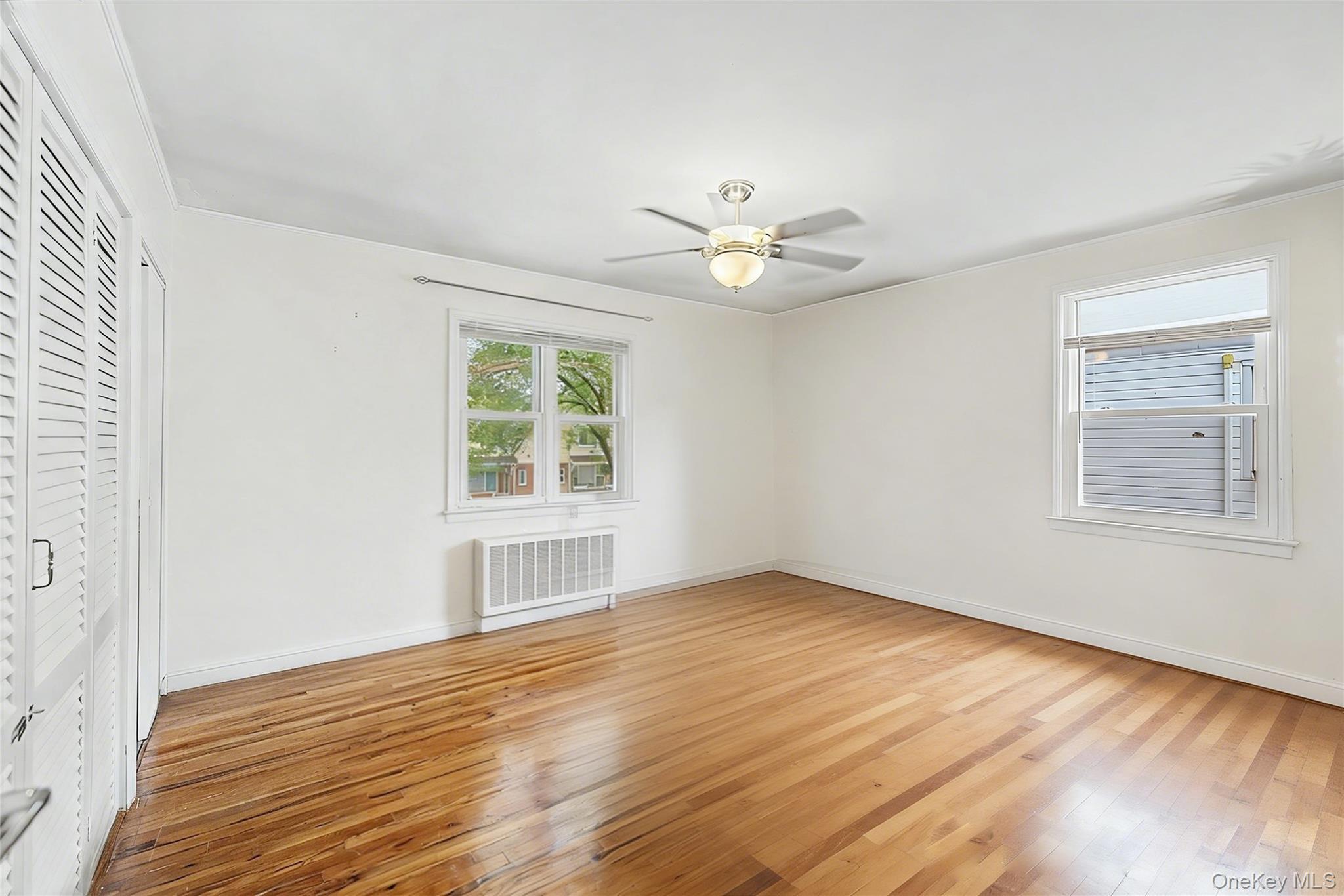 Single Family 206th Street Queens, NY 11364, MLS-1047634-15