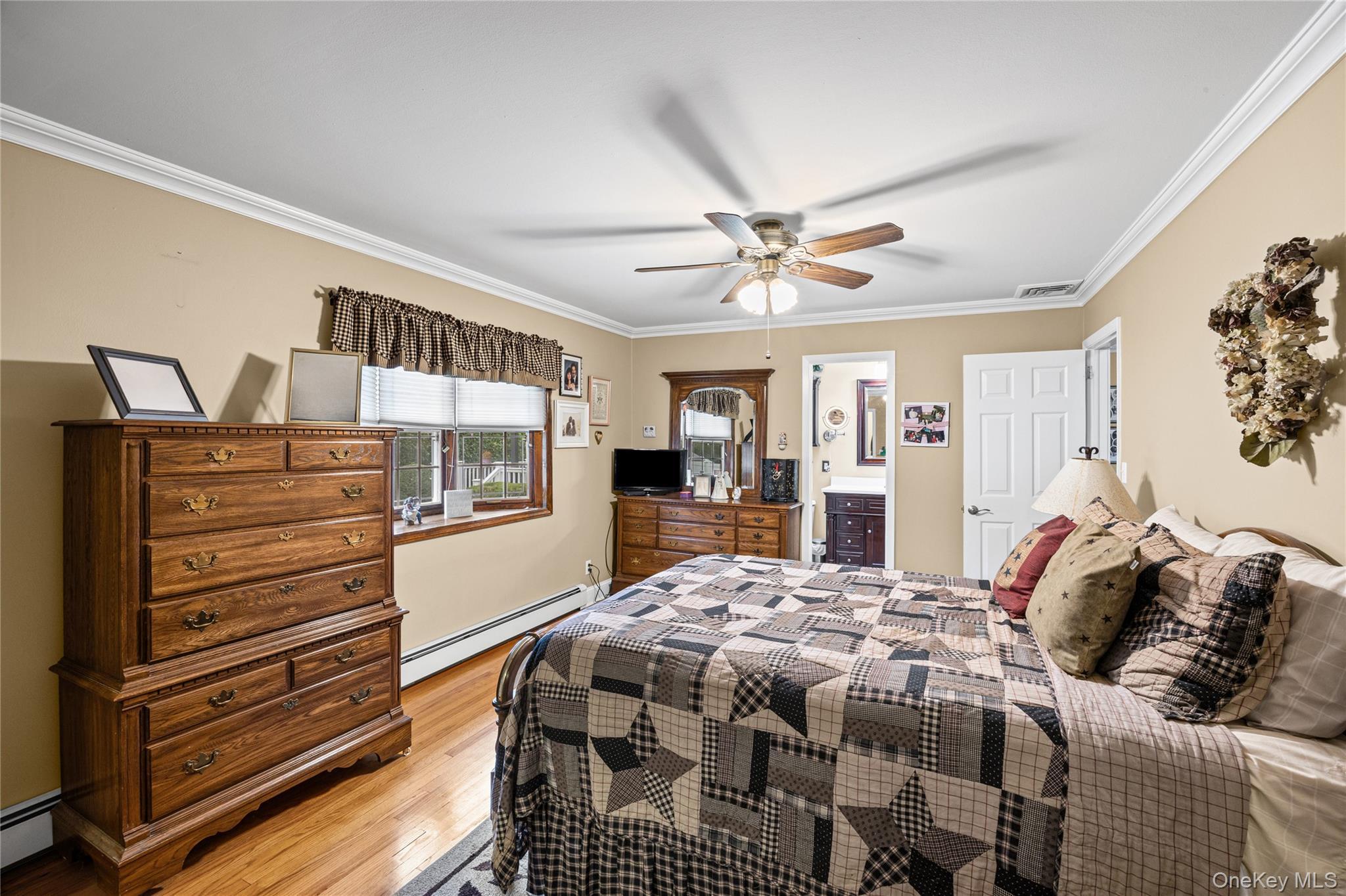 Single Family Broadway Suffolk County, NY 11787, MLS-1047638-34