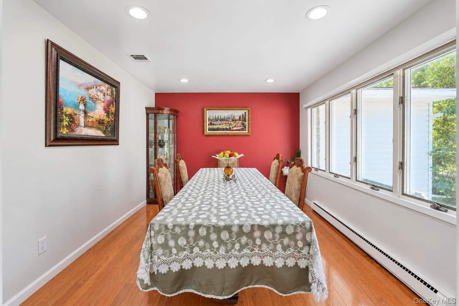 Single Family Pimlico Drive Suffolk County, NY 11725, MLS-1047641-18