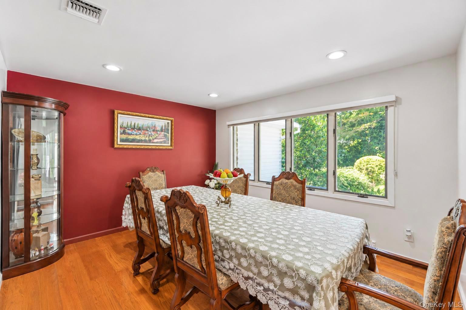 Single Family Pimlico Drive Suffolk County, NY 11725, MLS-1047641-19