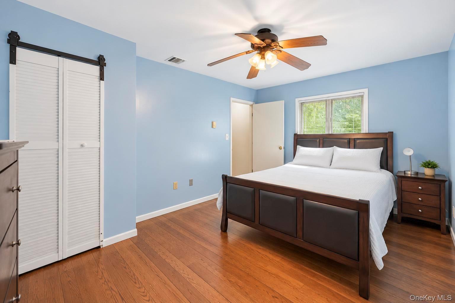 Single Family Pimlico Drive Suffolk County, NY 11725, MLS-1047641-23
