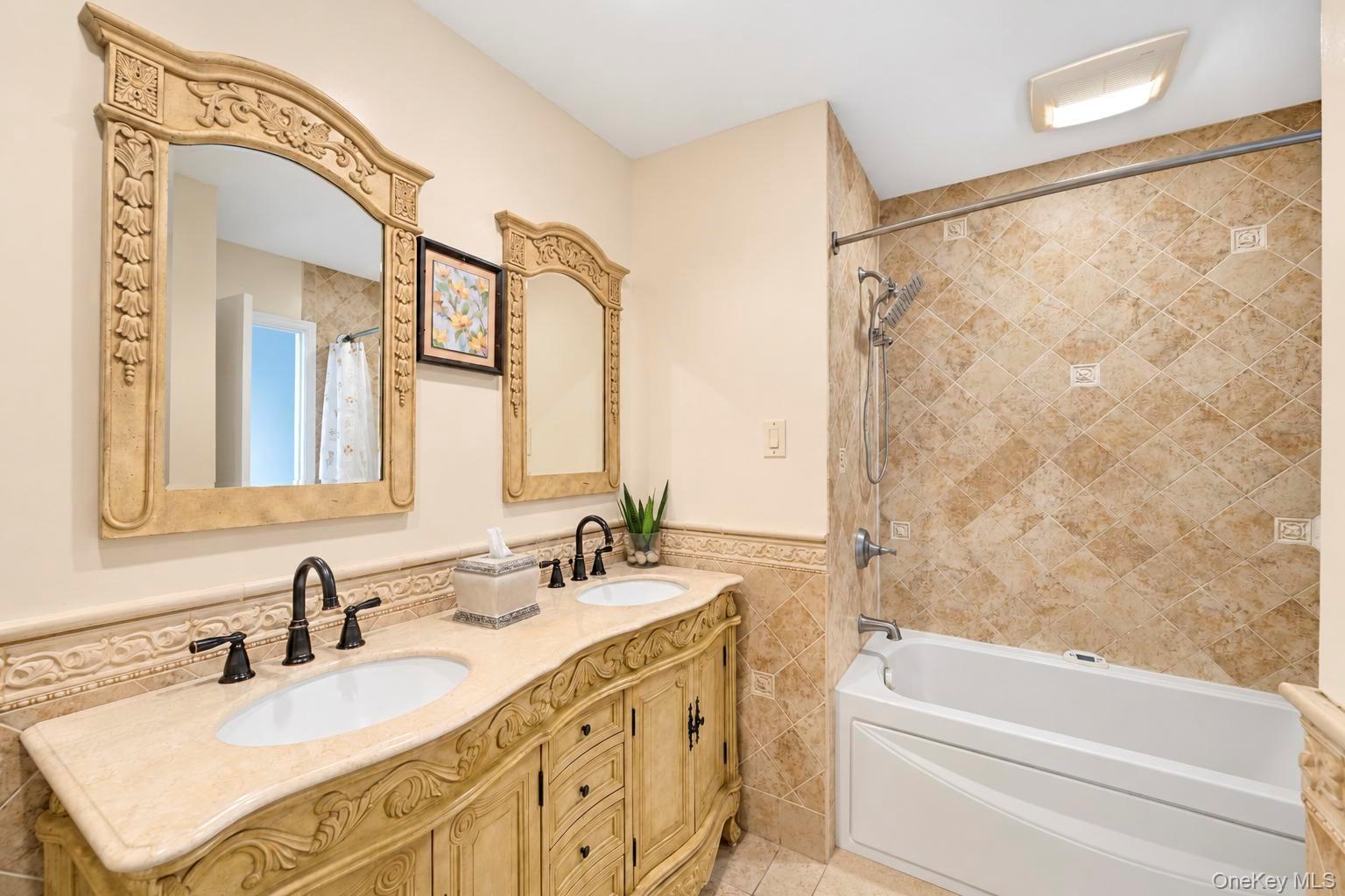 Single Family Pimlico Drive Suffolk County, NY 11725, MLS-1047641-32