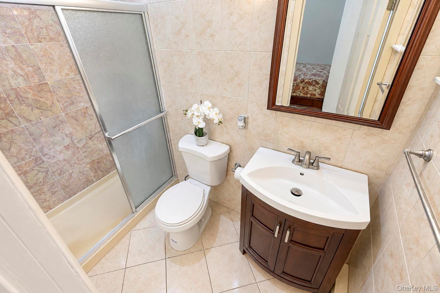 Single Family Pimlico Drive Suffolk County, NY 11725, MLS-1047641-34