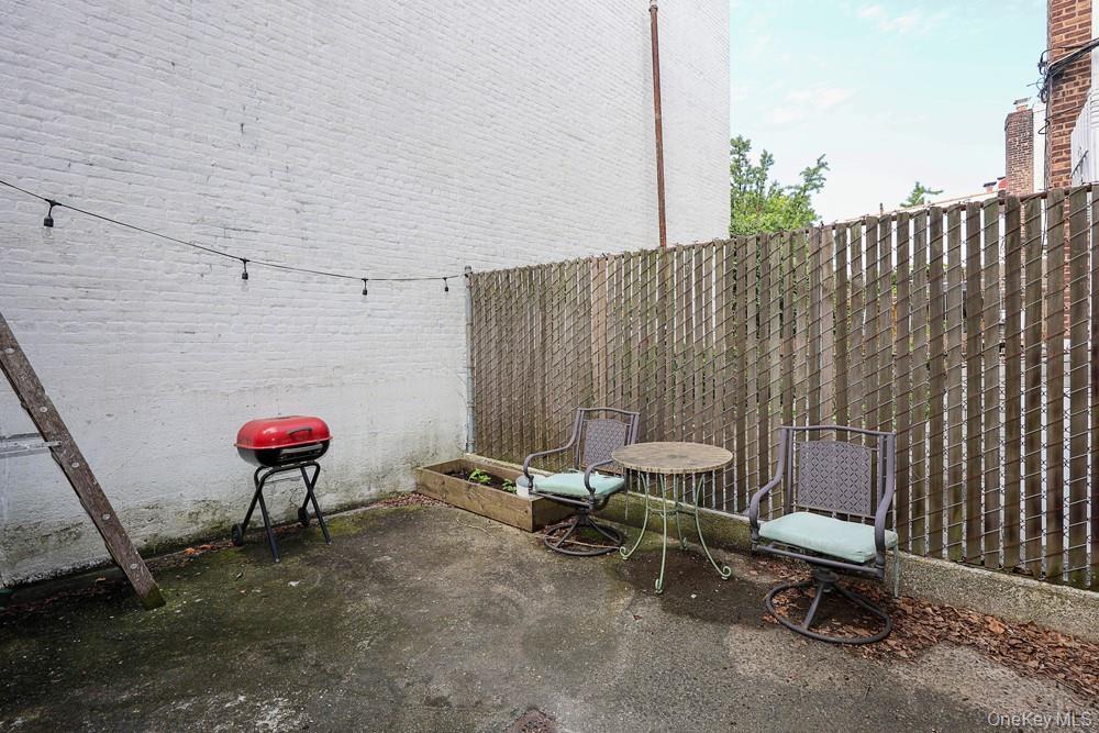 Single Family 36th Avenue  Queens, NY 11106, MLS-1047648-25