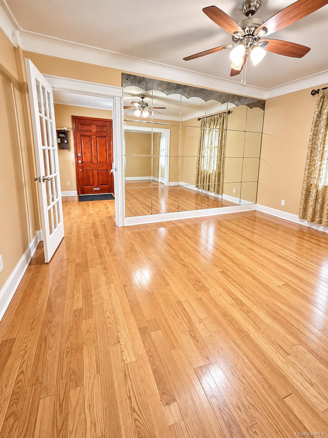 Single Family 46th Avenue Queens, NY 11368, MLS-1047682-4
