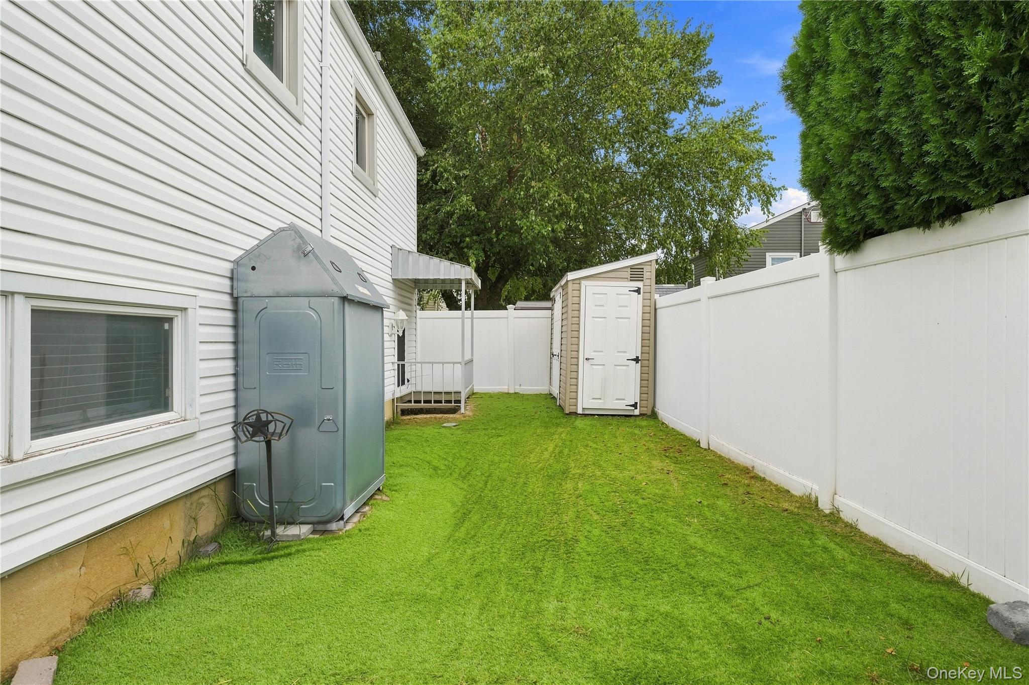 Single Family S Park Drive  Nassau County, NY 11762, MLS-1047703-26