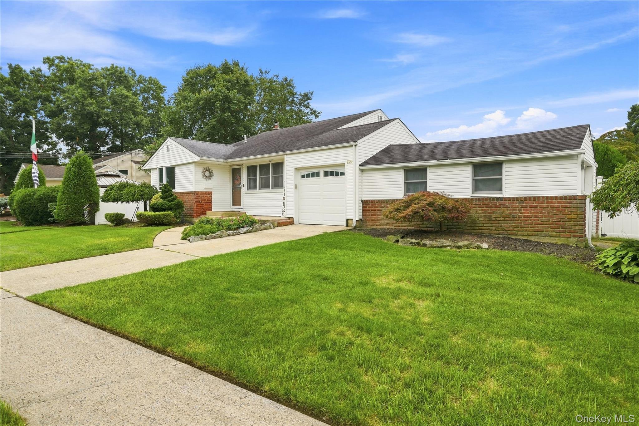 Single Family S Park Drive  Nassau County, NY 11762, MLS-1047703-3