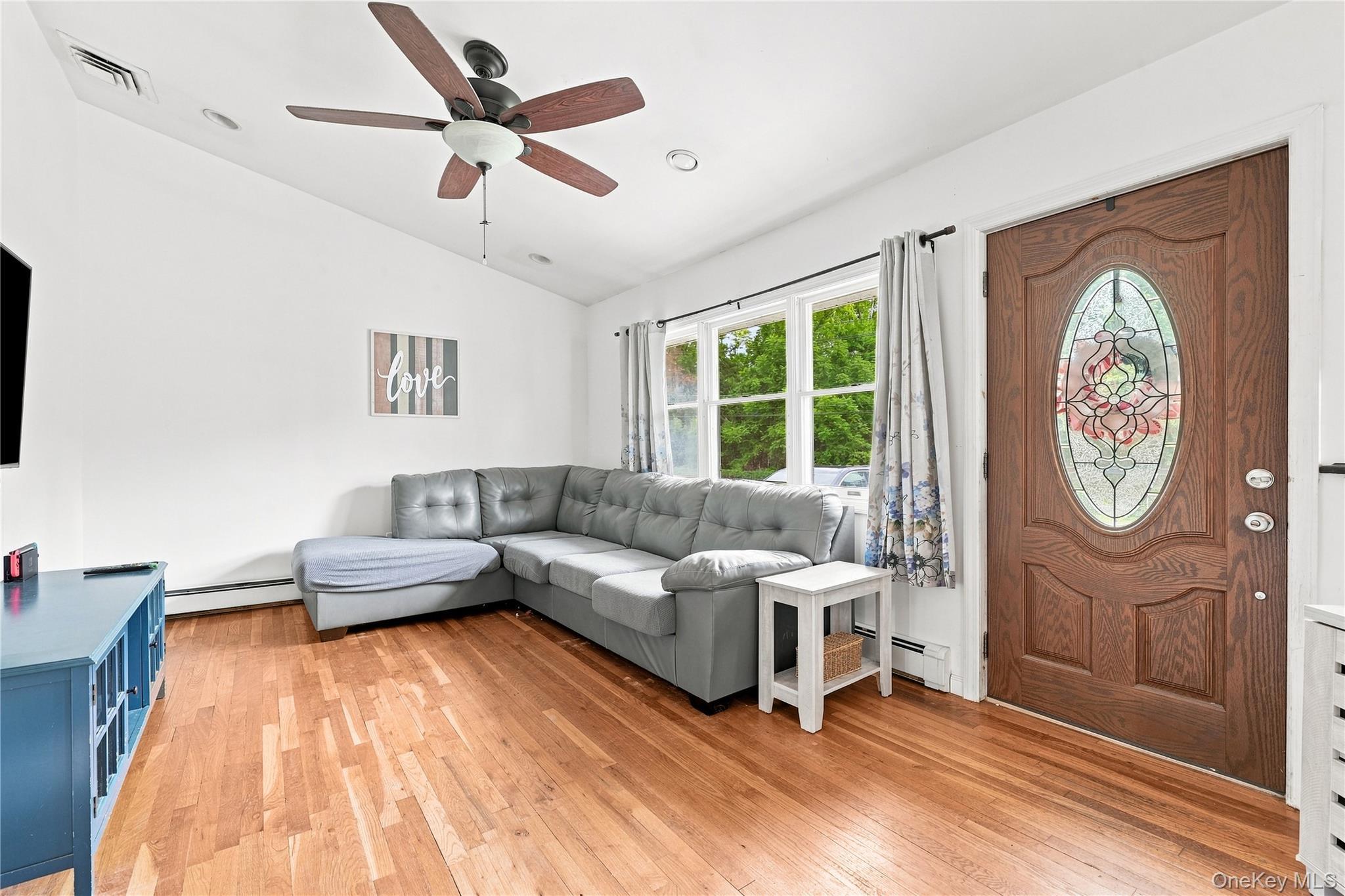 Single Family S Park Drive  Nassau County, NY 11762, MLS-1047703-4