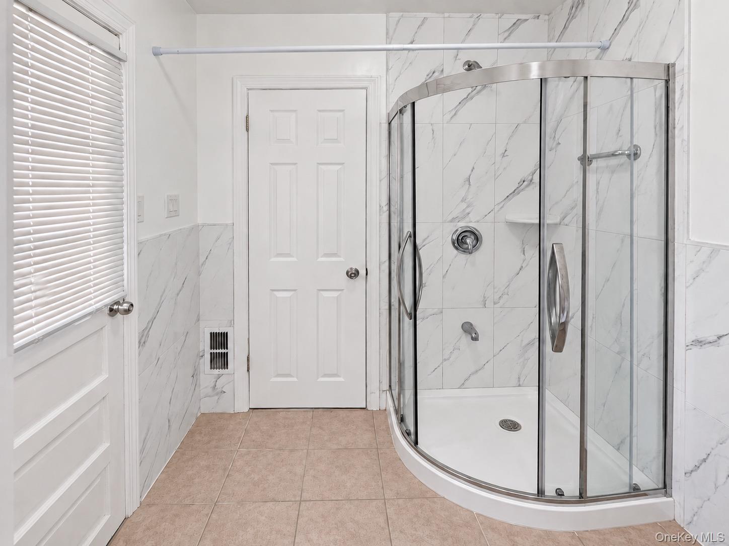 Single Family 80th Street Queens, NY 11421, MLS-1047712-10