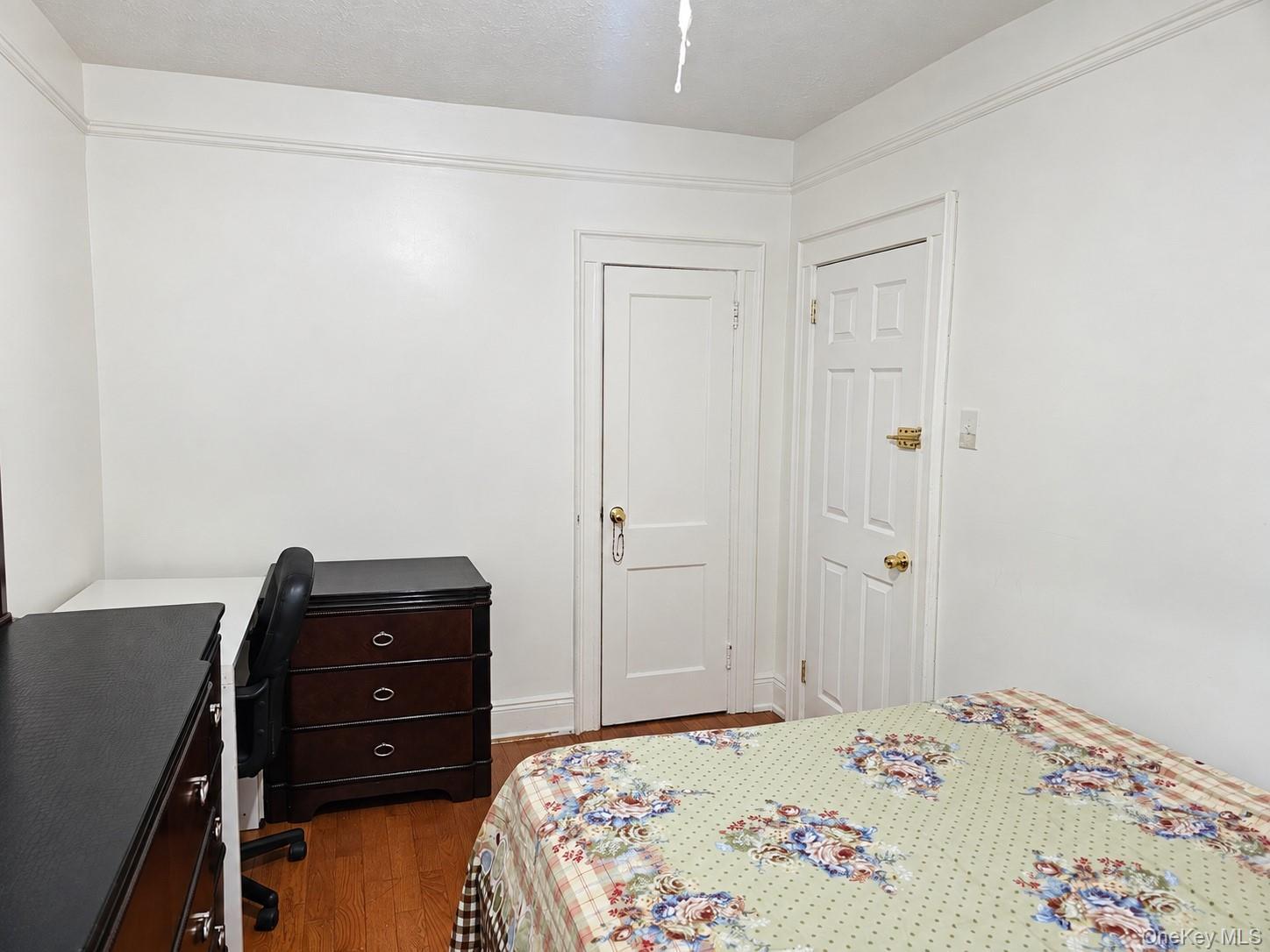 Single Family 80th Street Queens, NY 11421, MLS-1047712-18