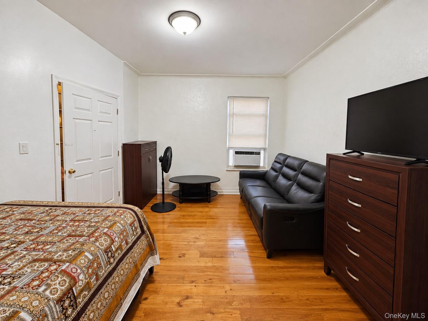 Single Family 80th Street Queens, NY 11421, MLS-1047712-4