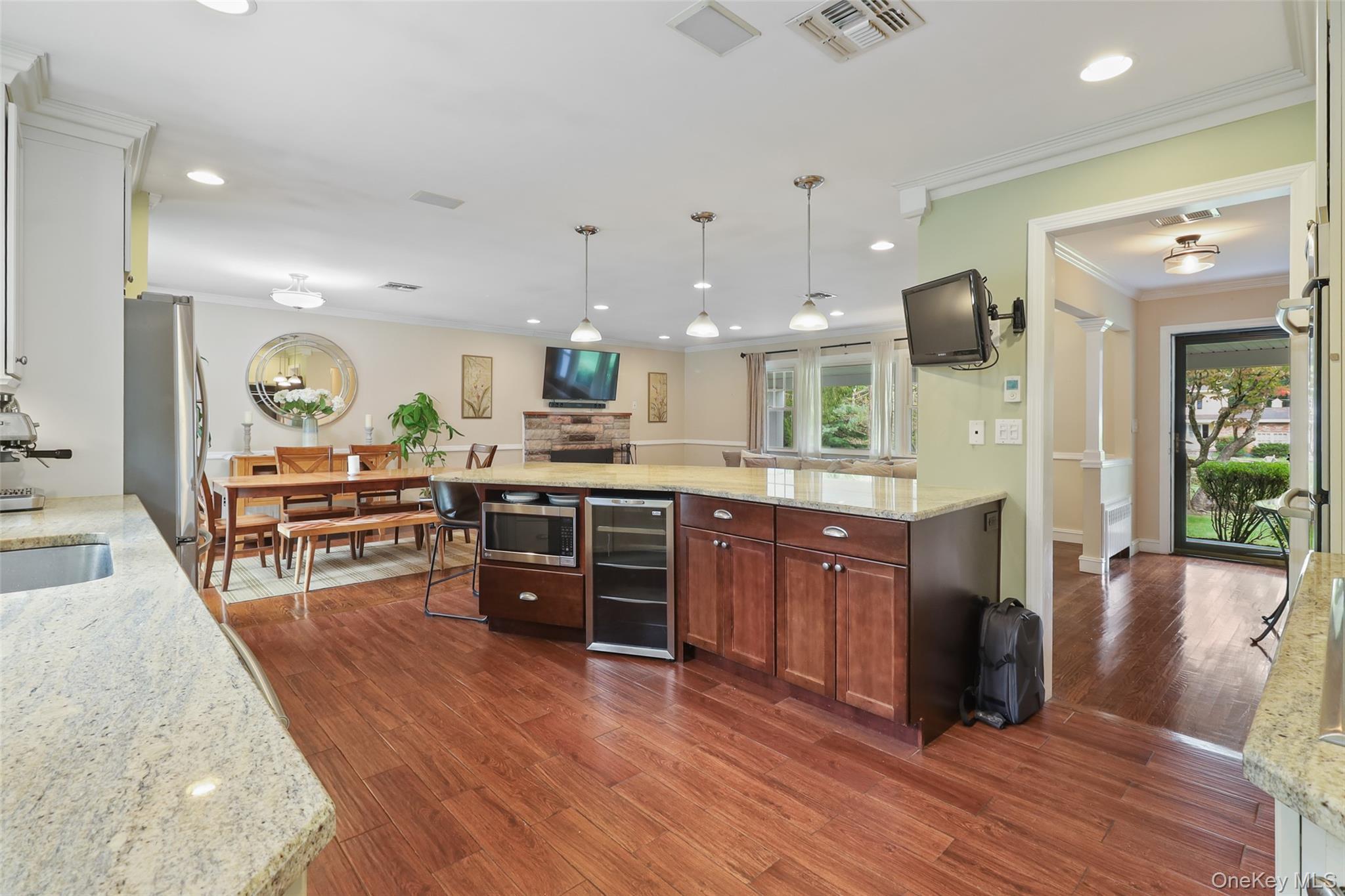 Single Family Hilltop Road Westchester County, NY 10598, MLS-1047715-13