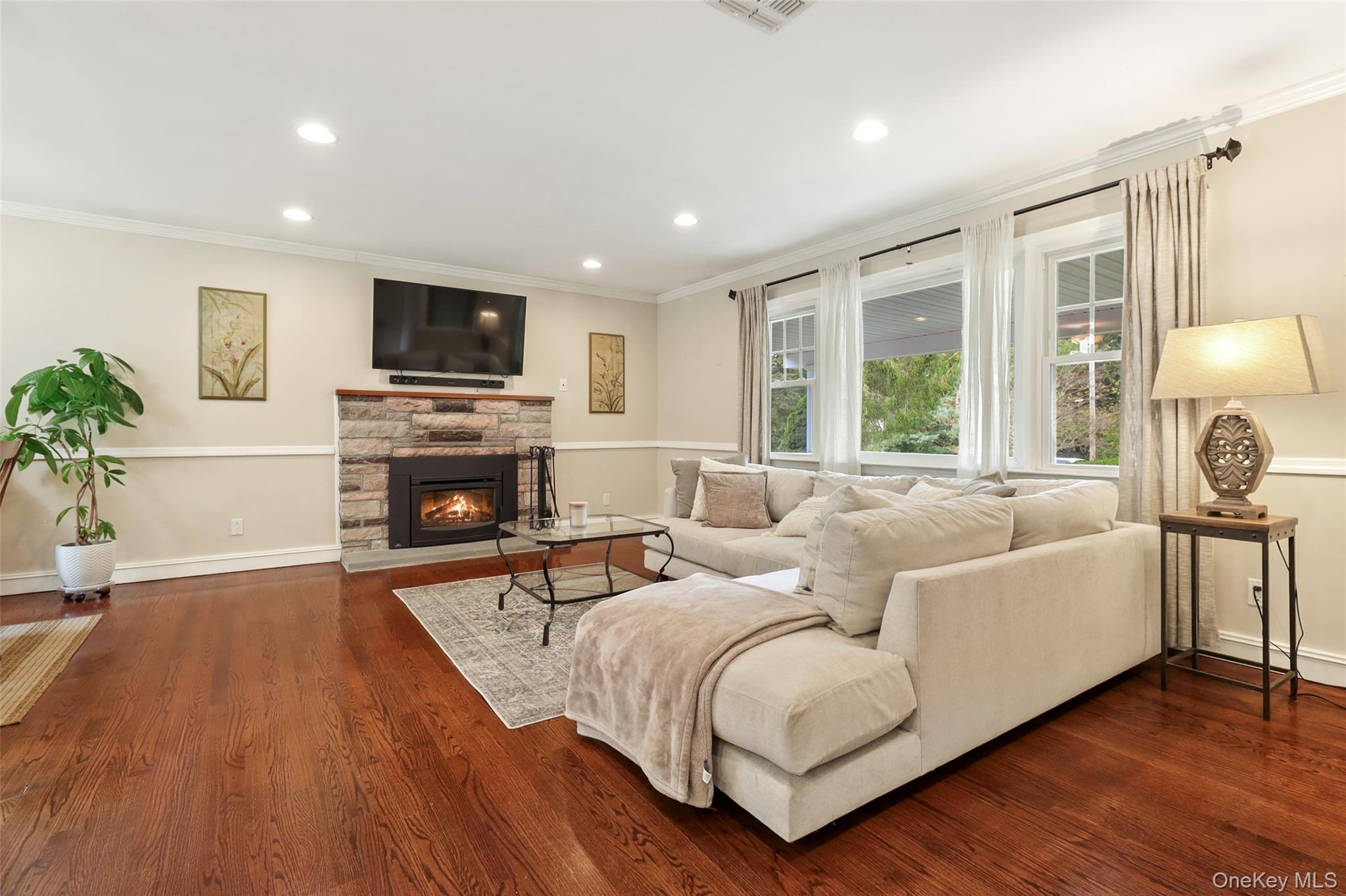 Single Family Hilltop Road Westchester County, NY 10598, MLS-1047715-4