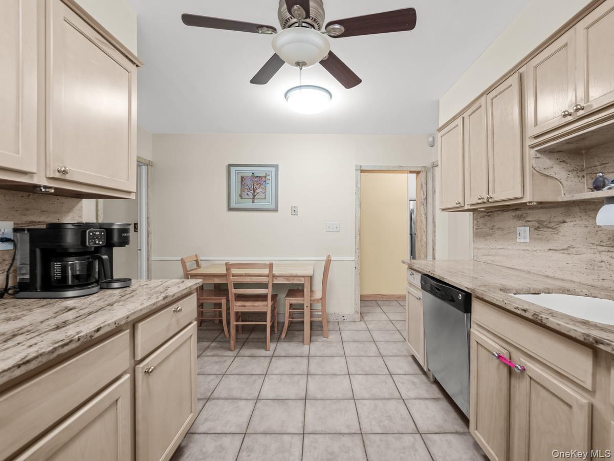 Single Family 83rd Street Queens, NY 11385, MLS-1047720-10