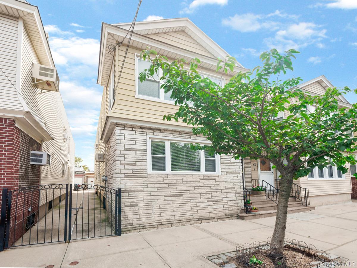 Single Family 83rd Street Queens, NY 11385, MLS-1047720-2
