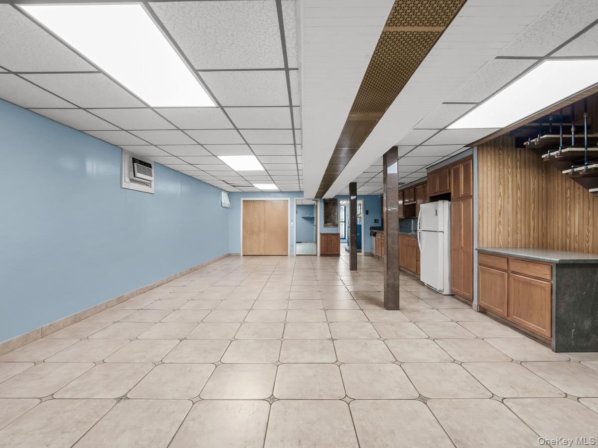 Single Family 83rd Street Queens, NY 11385, MLS-1047720-24