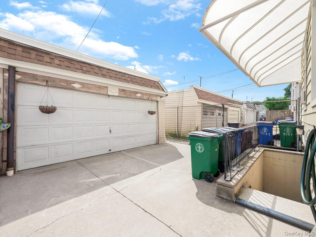 Single Family 83rd Street  Queens, NY 11385, MLS-1047720-28
