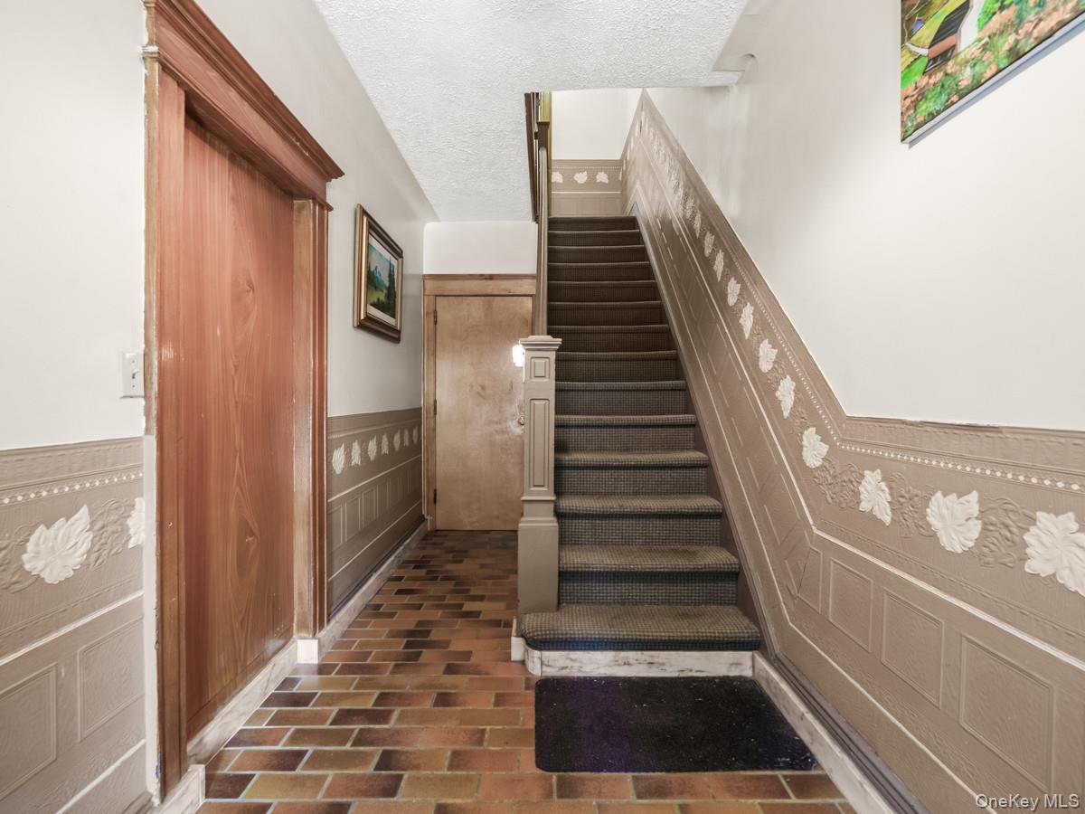 Single Family 83rd Street Queens, NY 11385, MLS-1047720-3