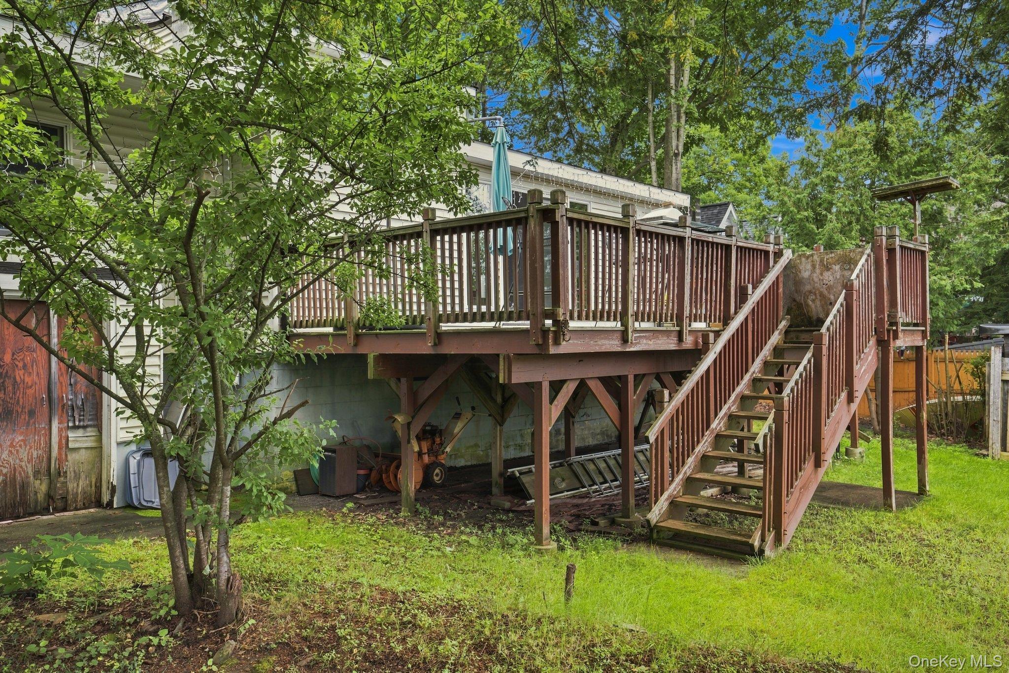 Single Family Eastside Drive Out Of Area, NY 12019, MLS-1047723-29