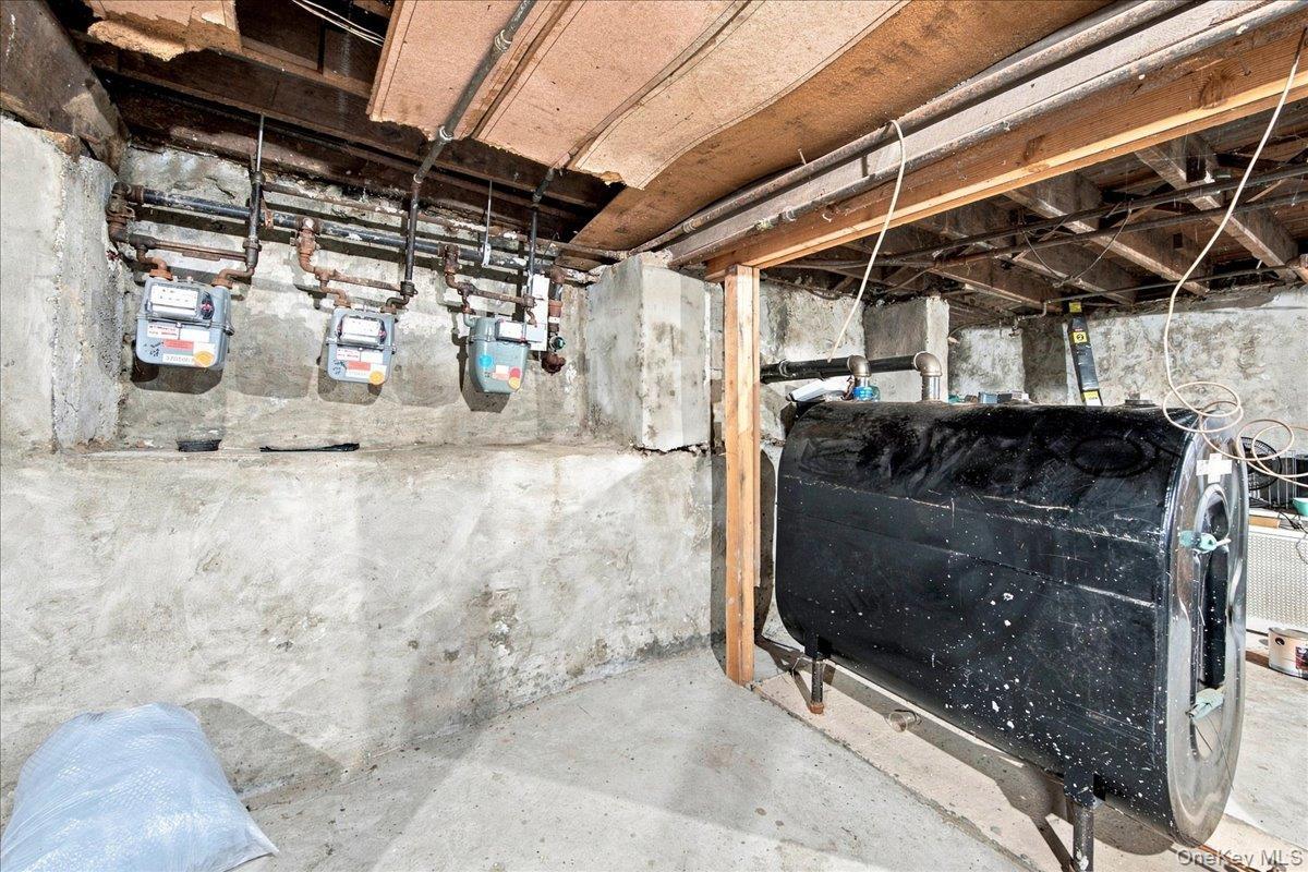 Single Family Riverdale Avenue  Westchester County, NY 10705, MLS-1047733-26