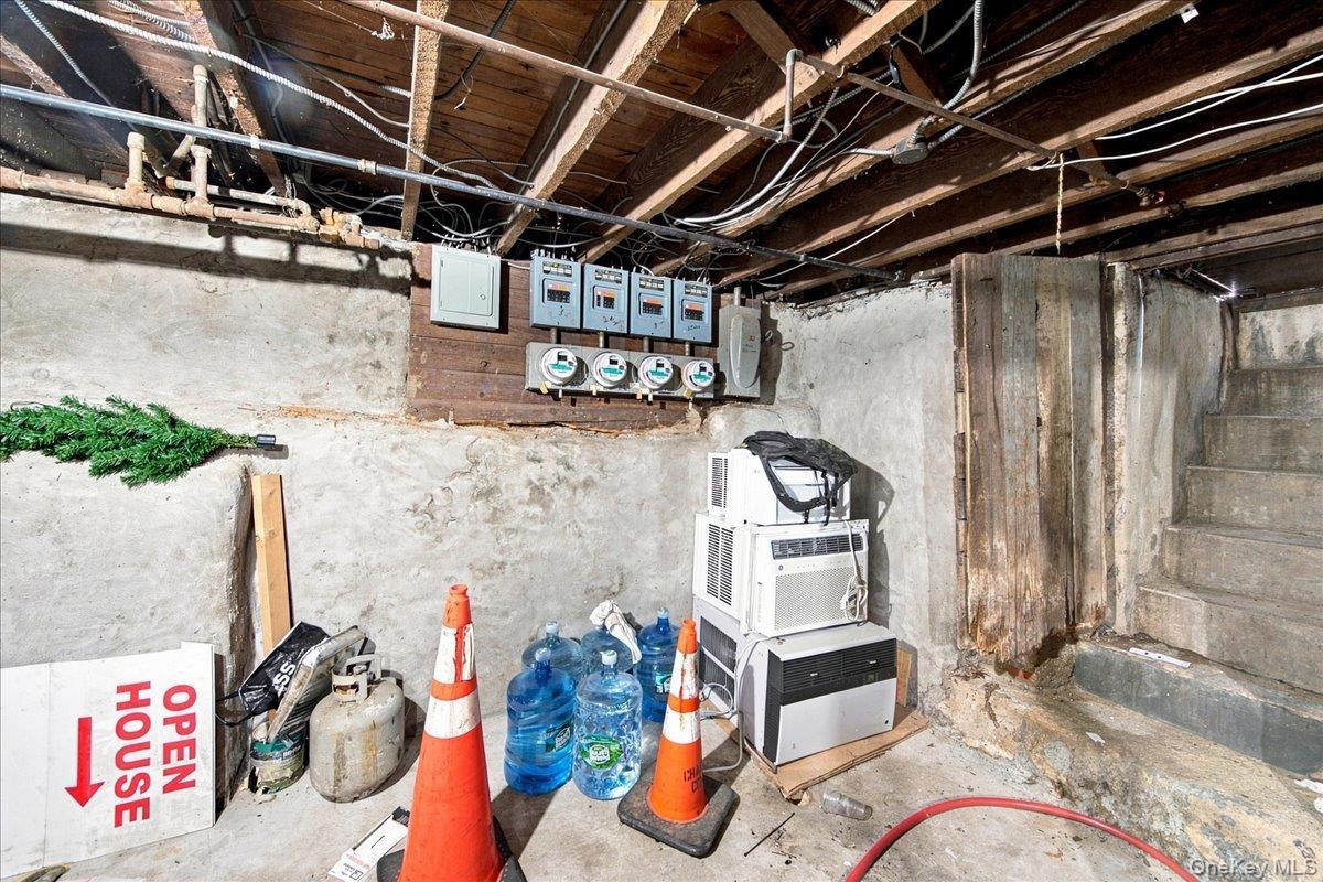 Single Family Riverdale Avenue  Westchester County, NY 10705, MLS-1047733-28