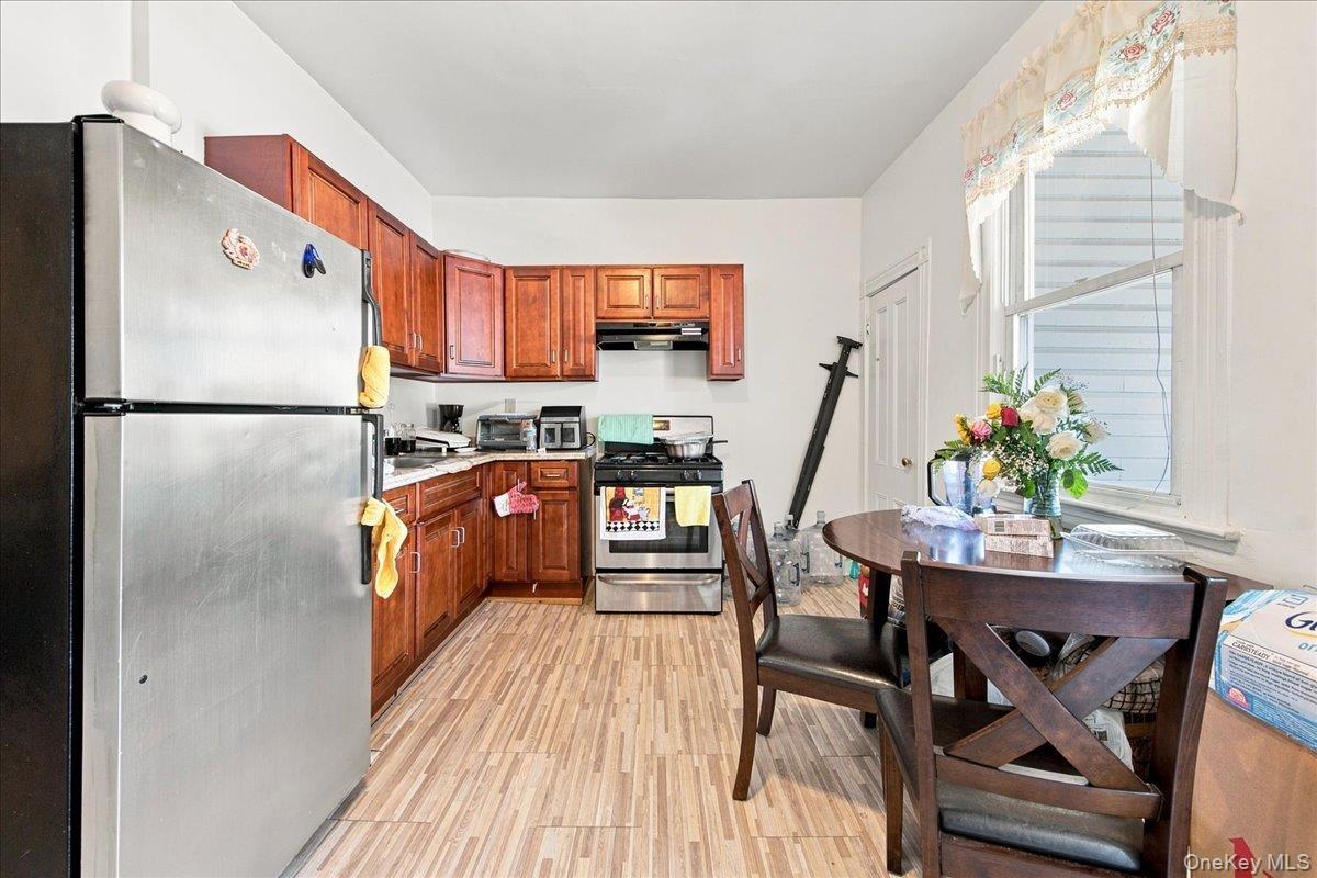 Single Family Riverdale Avenue  Westchester County, NY 10705, MLS-1047733-3