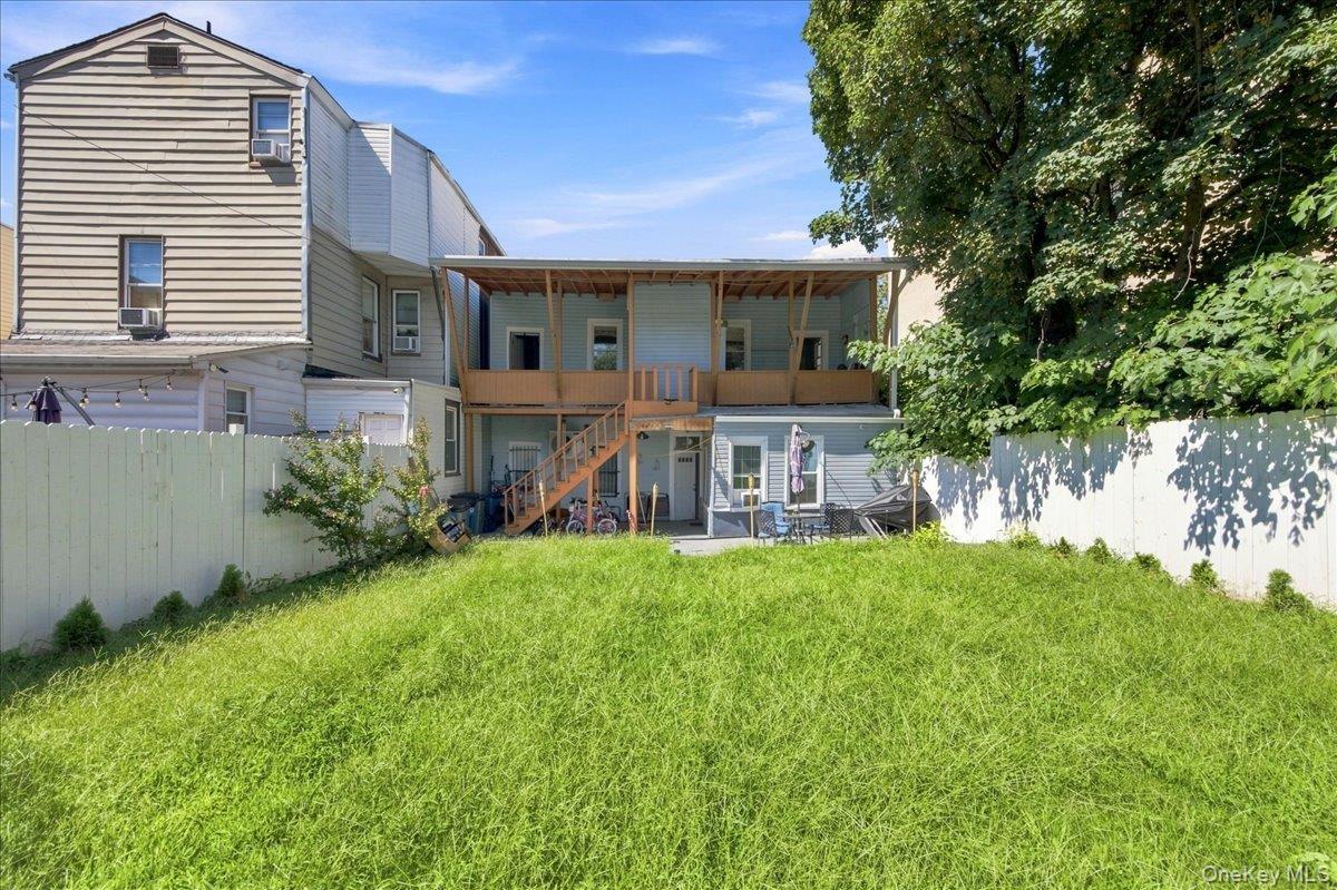 Single Family Riverdale Avenue  Westchester County, NY 10705, MLS-1047733-32