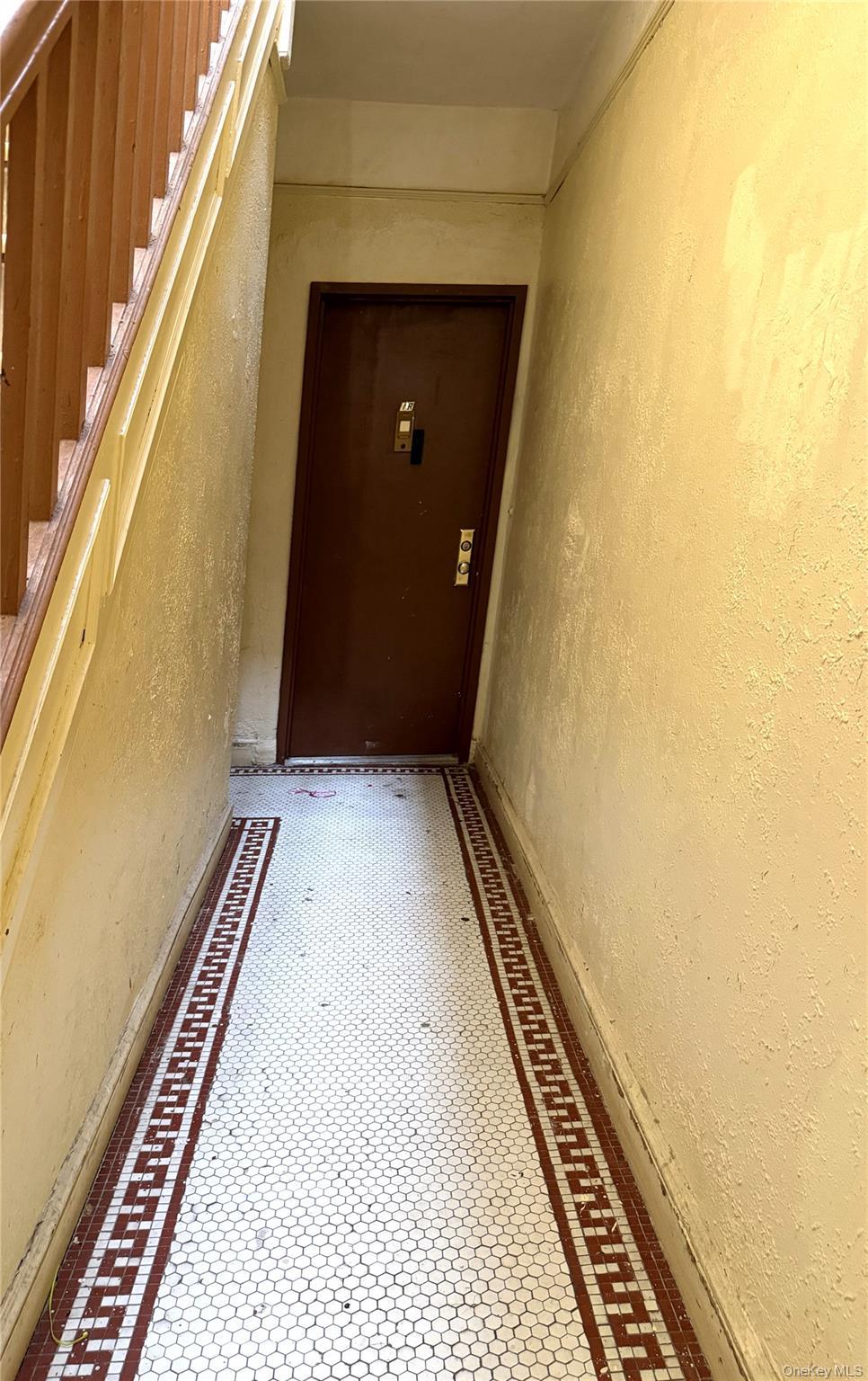 Single Family E 242nd Street  Bronx, NY 10470, MLS-1047740-3