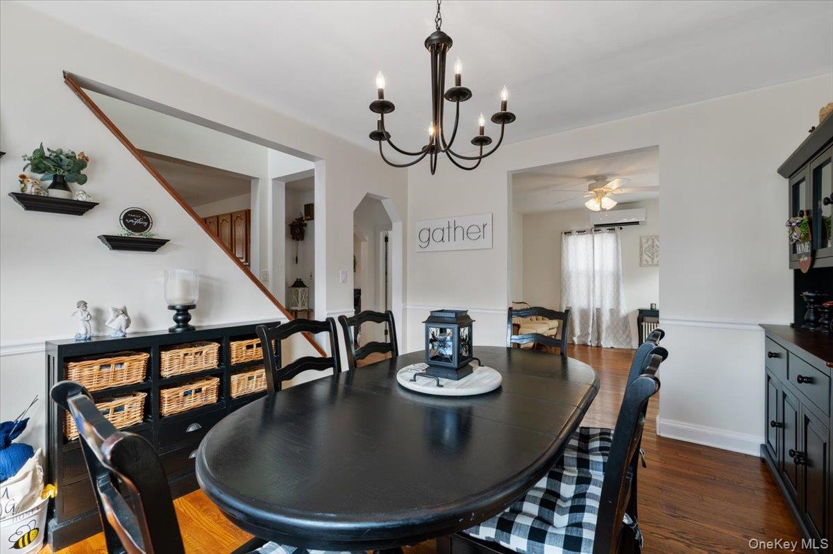 Single Family Arthur Court Nassau County, NY 11572, MLS-1047757-10