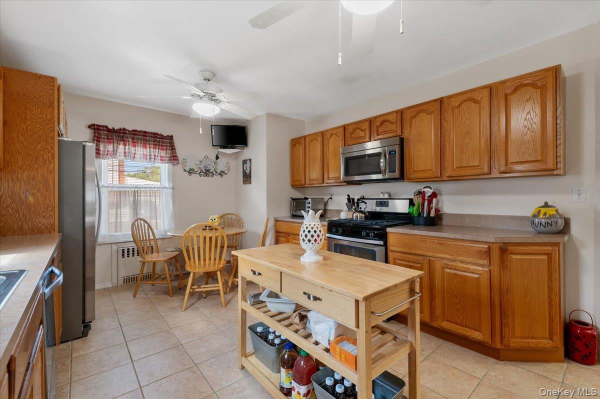 Single Family Arthur Court Nassau County, NY 11572, MLS-1047757-14