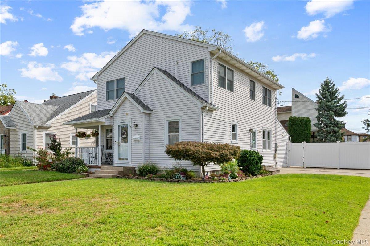 Single Family Arthur Court Nassau County, NY 11572, MLS-1047757-33