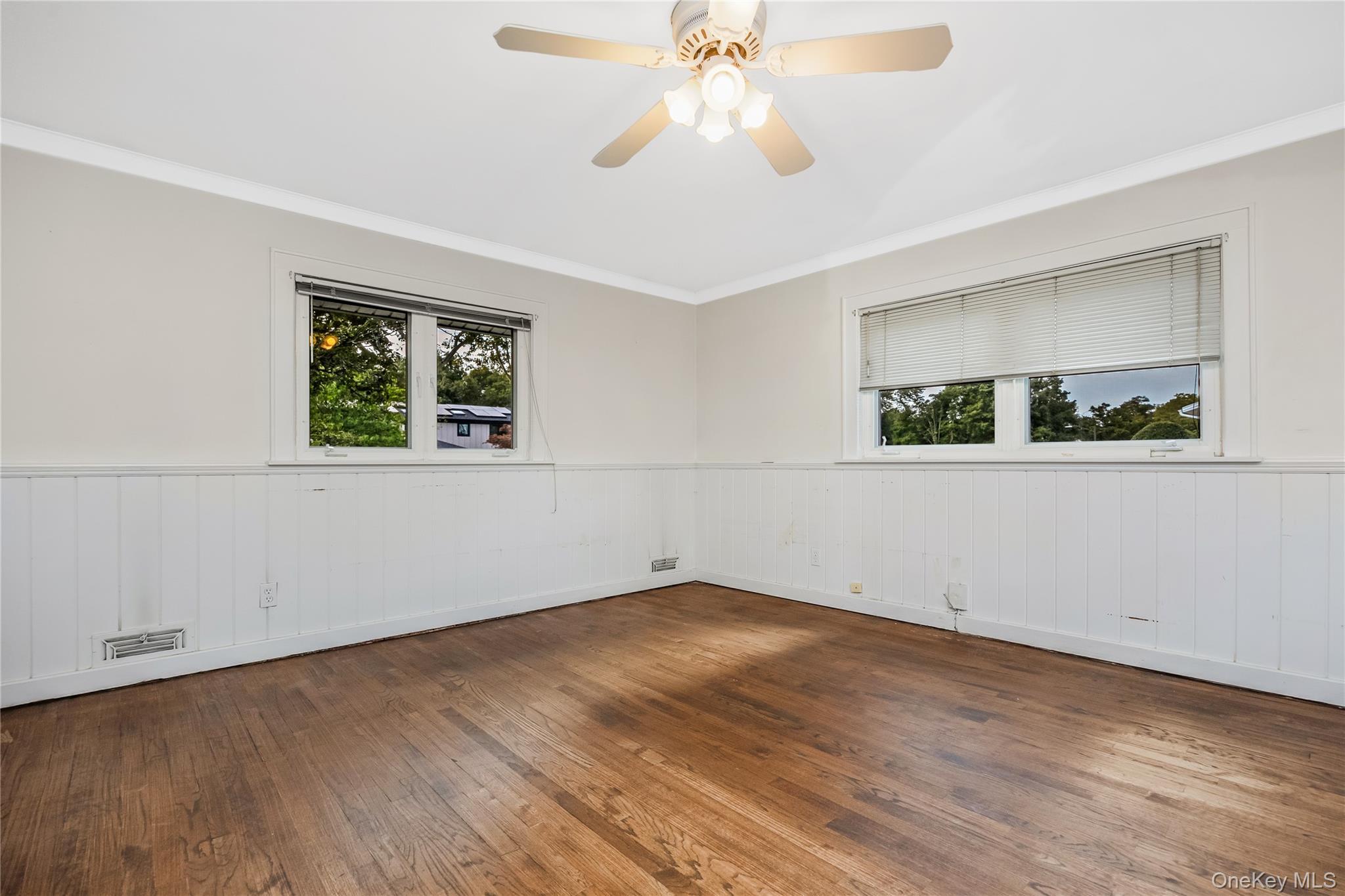 Single Family Randy Lane Nassau County, NY 11803, MLS-1047771-26