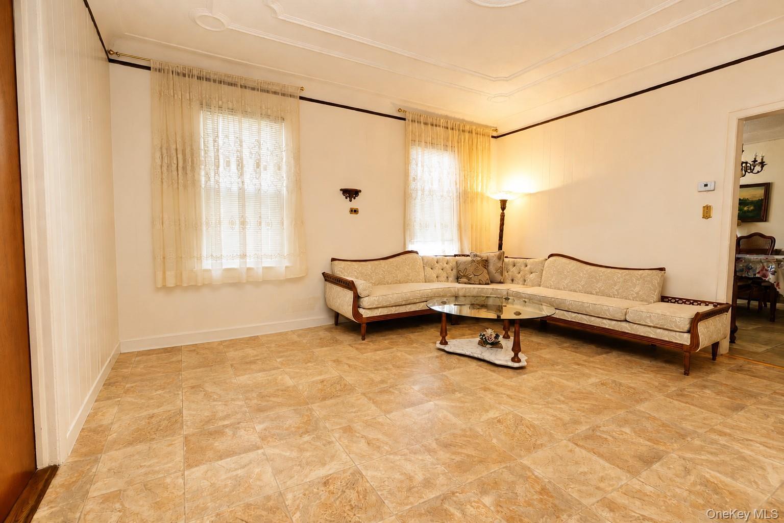 Single Family 111th Avenue  Queens, NY 11420, MLS-1047797-11
