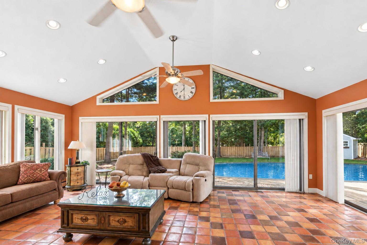 Single Family Glenridge Avenue  Suffolk County, NY 11790, MLS-1047831-13