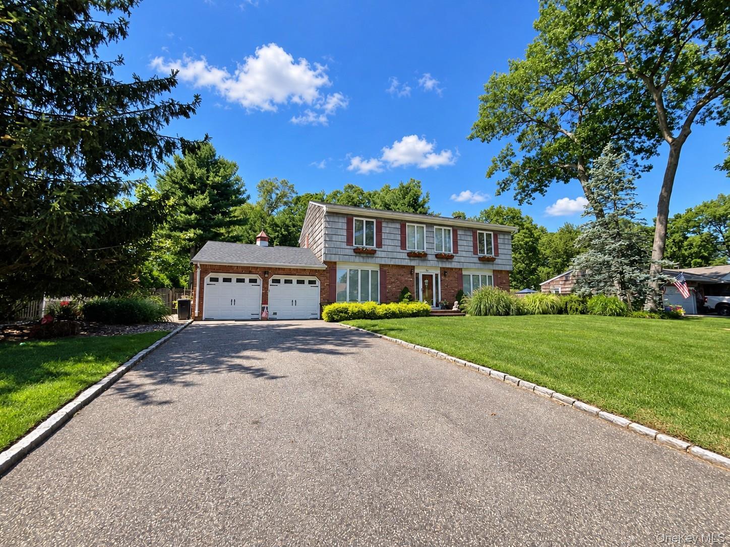 Single Family Glenridge Avenue  Suffolk County, NY 11790, MLS-1047831-2