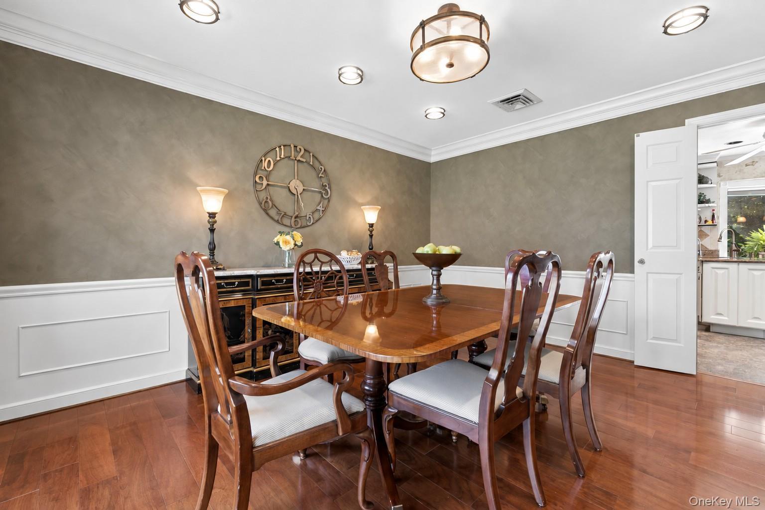 Single Family Glenridge Avenue  Suffolk County, NY 11790, MLS-1047831-6