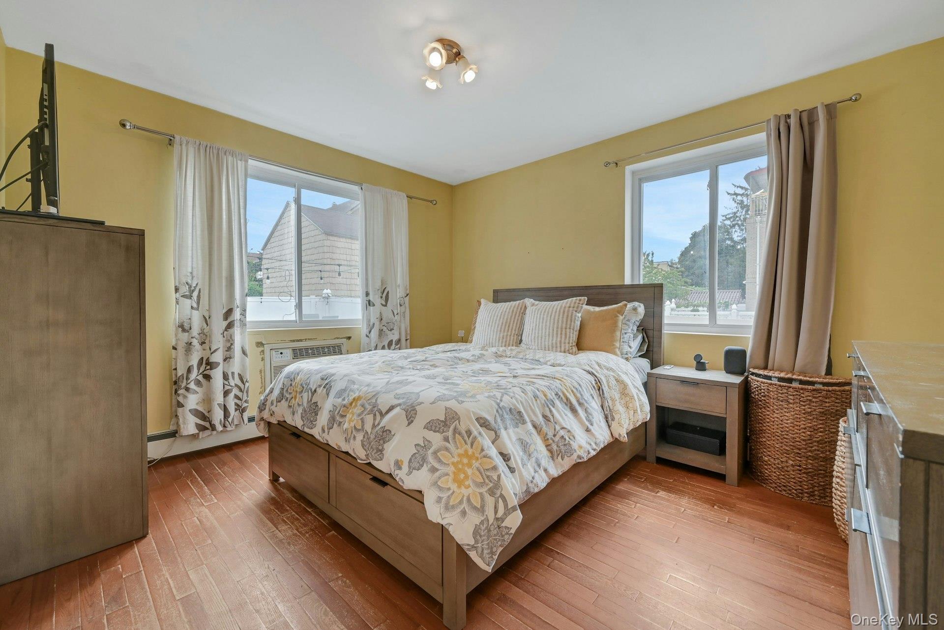 Single Family 120th Street  Queens, NY 11356, MLS-1047832-7